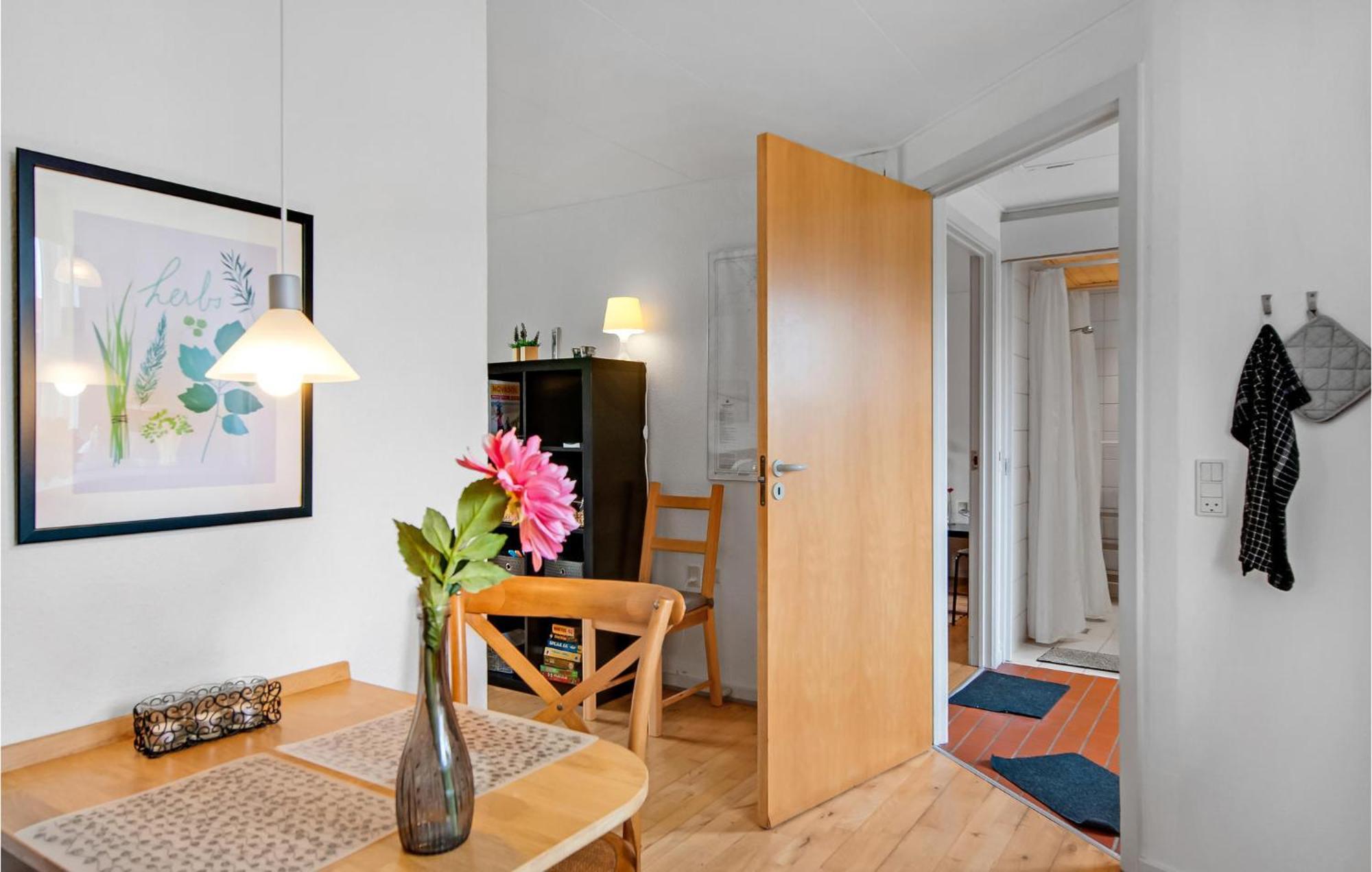 1 Bedroom Cozy Home In Рибе Екстериор снимка